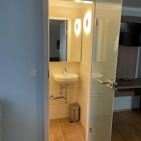 Boardinghouse Goethehaus アパート